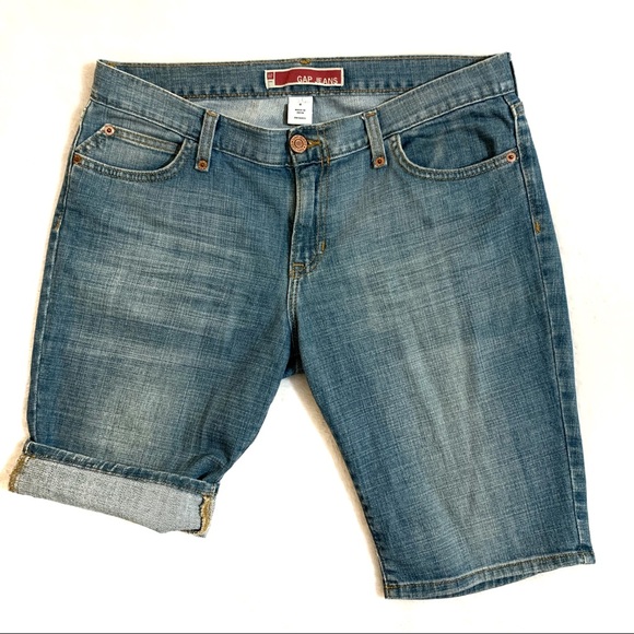 GAP Light wash jean shorts Sz 8 - Picture 2 of 6